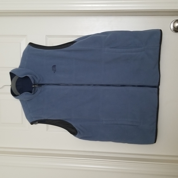Northface Reversible Vest - Picture 5 of 9